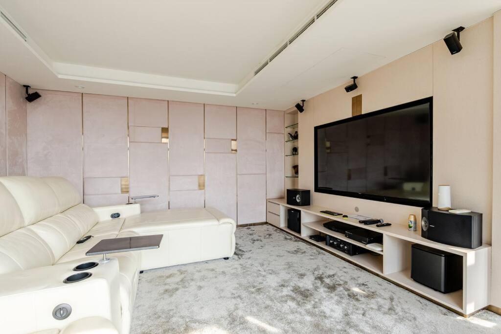 Apartment Pet Friendly Modern Nest Asoke *